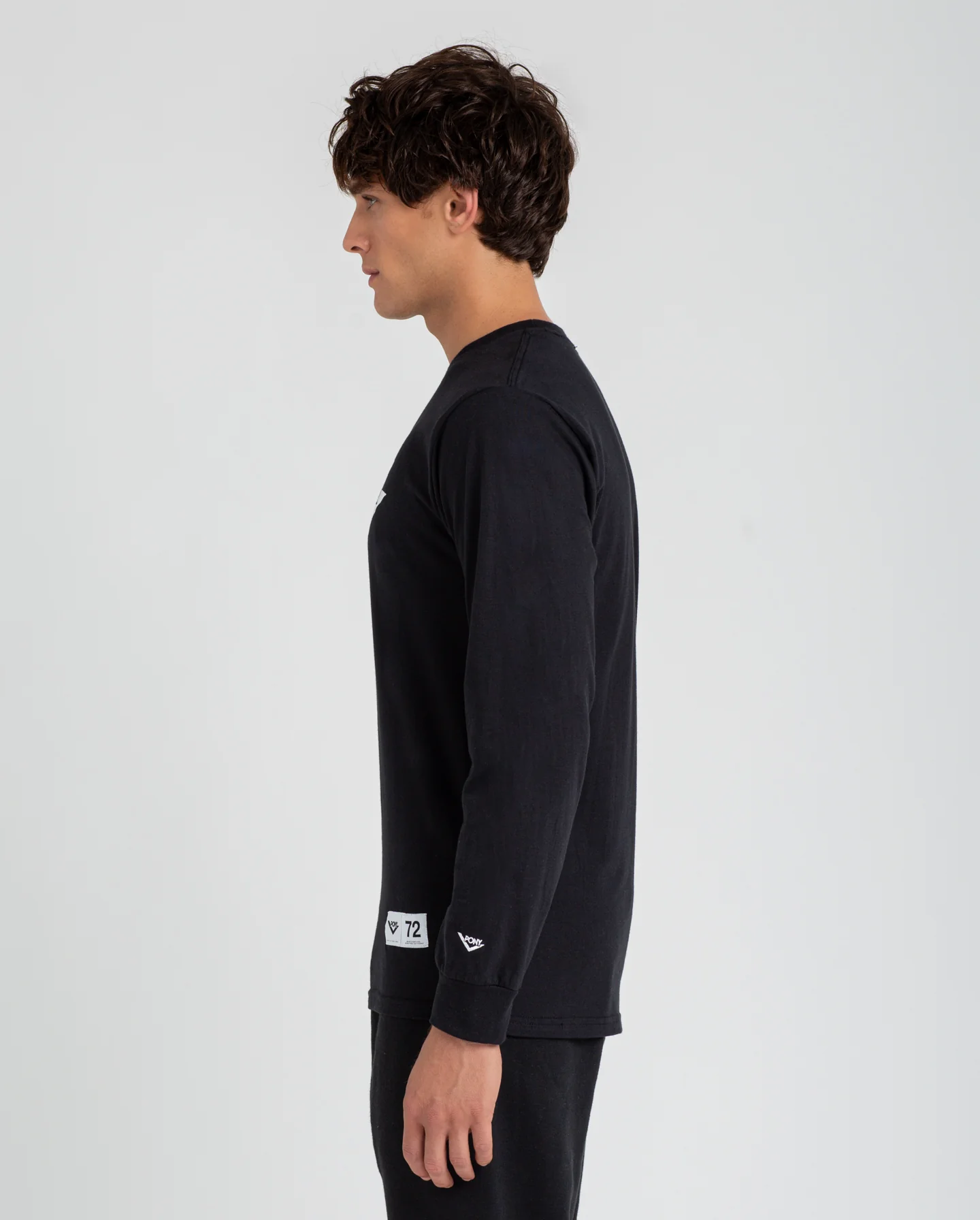 BLACK CLASSICS LOCKUP LONG SLEEVE T-SHIRT - Image 3